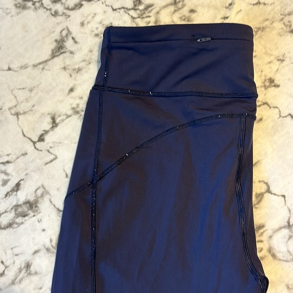 Lululemon Final Lap Crop *23" - Picture 5 of 8